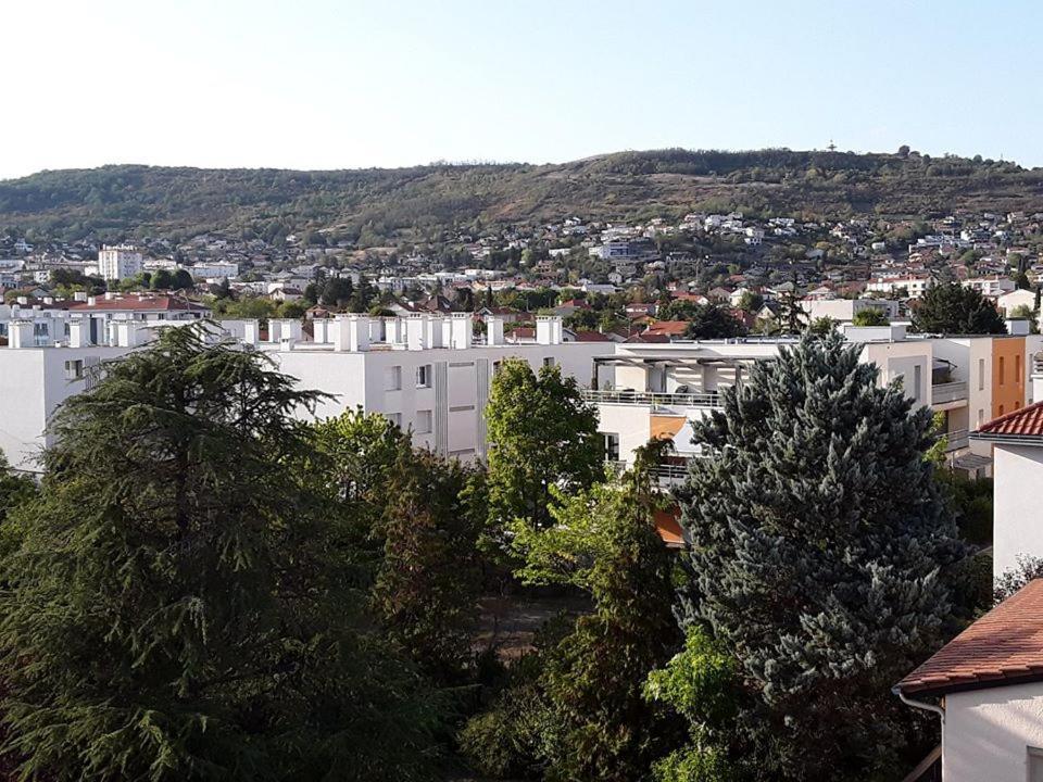Charmant F2 Avec Vue, Proche Centre Clermont-Ferrand Bagian luar foto